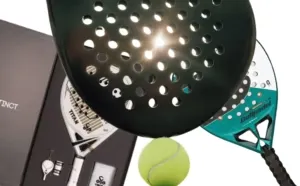 Varias palas para la entrada de guía mejores palas de padel 2024